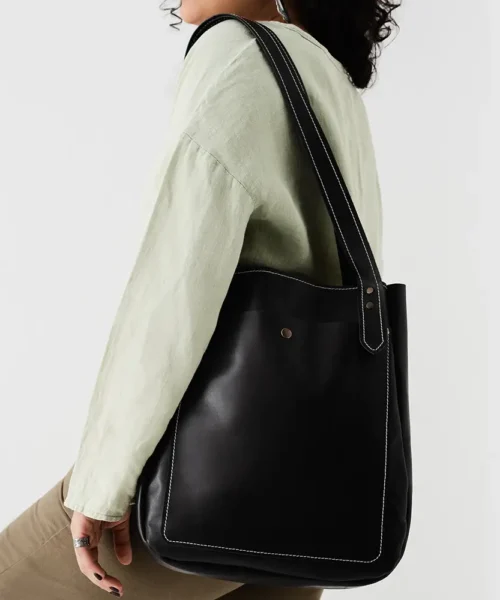 کیف دوشی چرم زنانه مدل نیلا