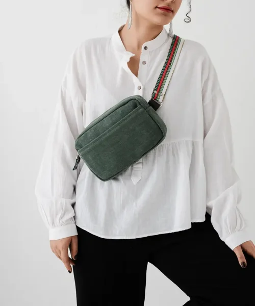 Alternative view of کیف کراس بادی برزنت