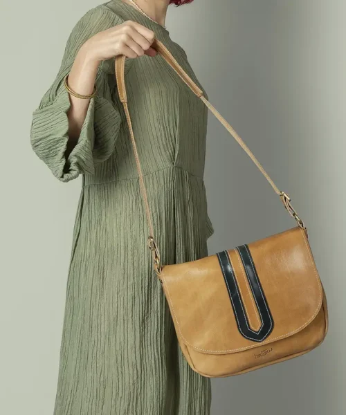 کیف دوشی زنانه