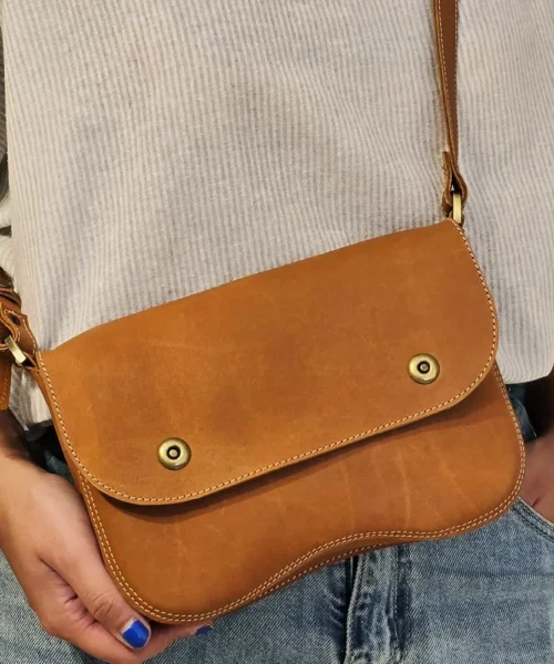 leather shoulder bag neli 13 loricastudioir