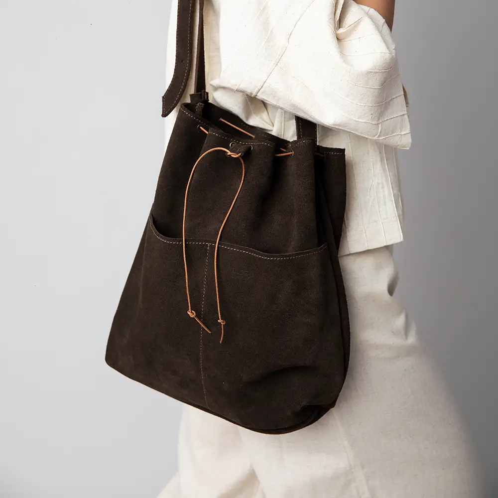 کیف رودوشی چرم طبیعی زنانه مدل ترنم