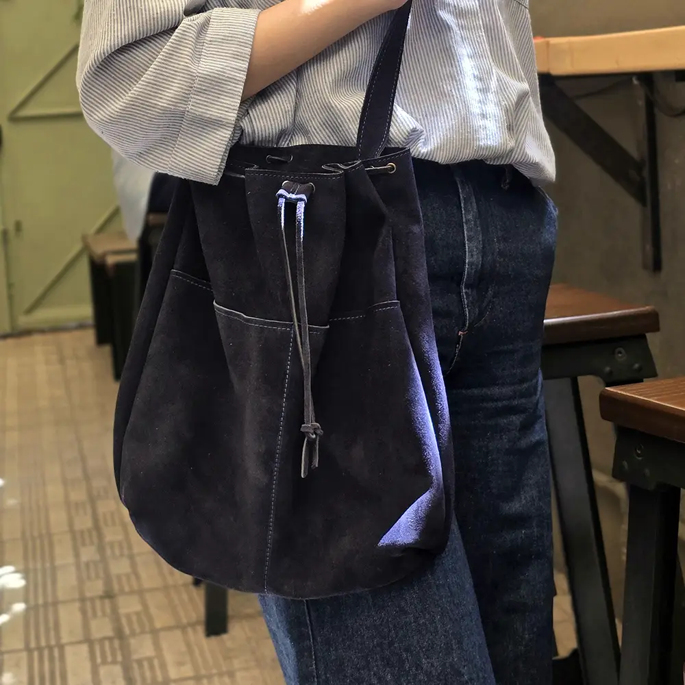 کیف رودوشی چرم طبیعی زنانه مدل ترنم