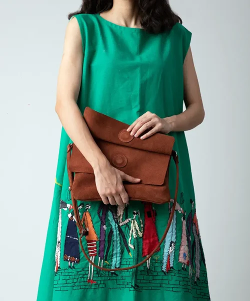 کیف دوشی زنانه چرم طبیعی زنانه مدل ترانه