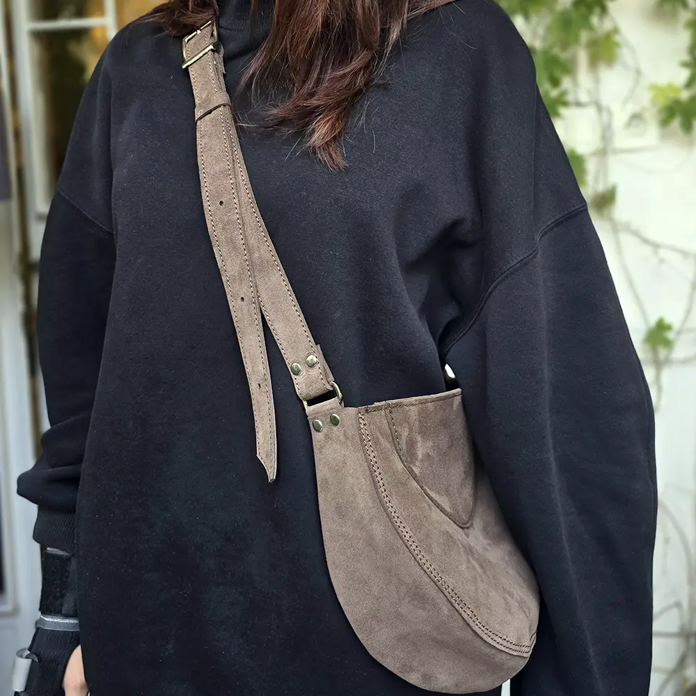 کیف رودوشی چرم طبیعی مدل ابرا