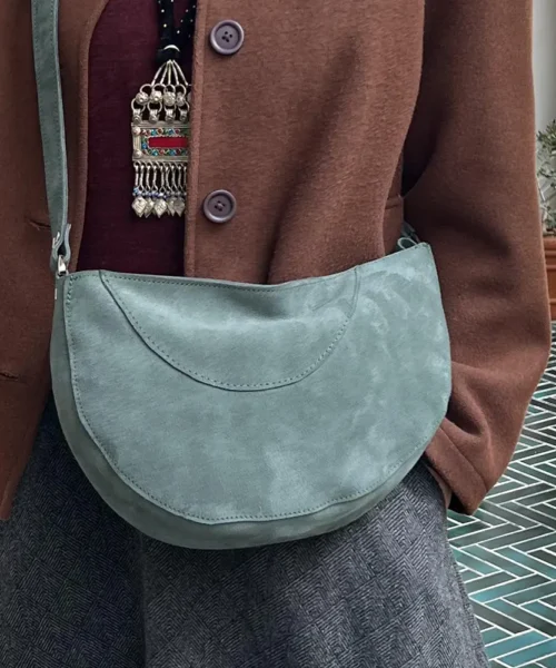 کیف دوشی زنانه چرم طیعی اشبالت مدل ابرا ساخته شده در لریکا استودیو