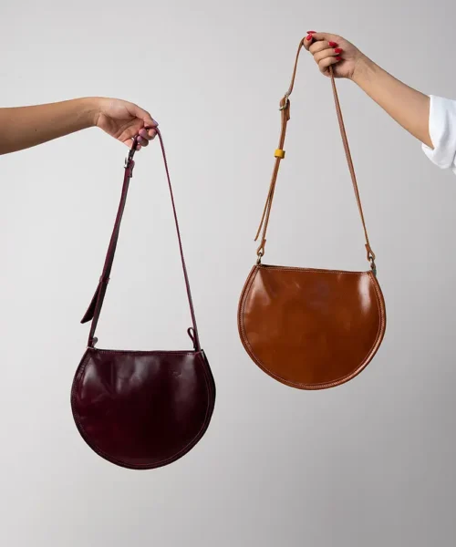 کیف رودوشی زنانه چرم طبیعی مدل طناز